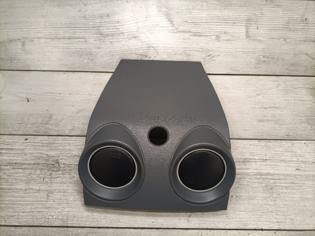 bontott MITSUBISHI COLT Középső Szellőző