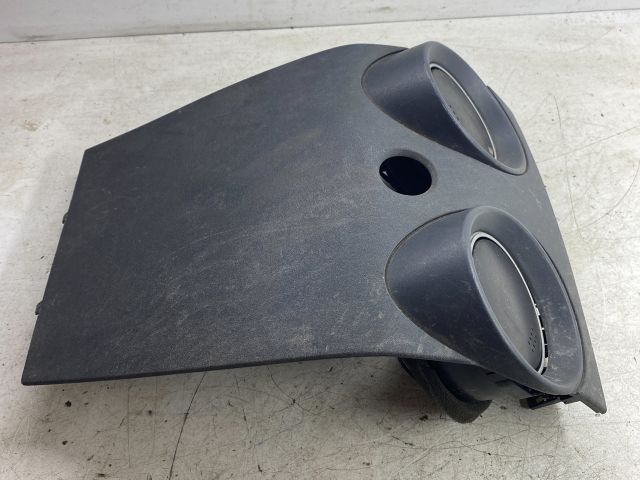 bontott MITSUBISHI COLT Középső Szellőző