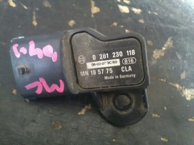 bontott MITSUBISHI COLT Légtömegmérő