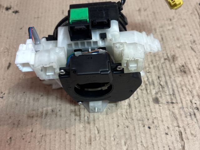 bontott MITSUBISHI COLT Légzsák Átvezető Szalagkábel