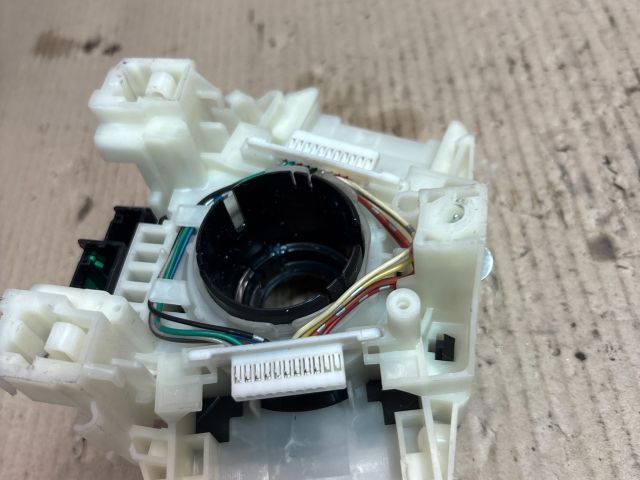 bontott MITSUBISHI COLT Légzsák Átvezető Szalagkábel