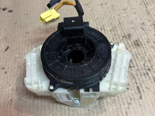 bontott MITSUBISHI COLT Légzsák Átvezető Szalagkábel