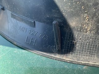 bontott MITSUBISHI COLT Motorháztető Díszrács