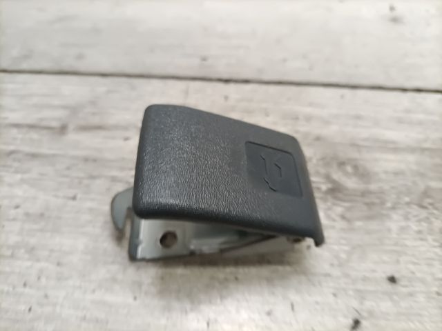 bontott MITSUBISHI COLT Motorháztető Nyitó Kar / Gomb