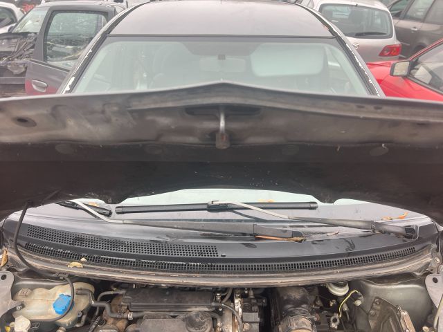 bontott MITSUBISHI COLT Motorháztető