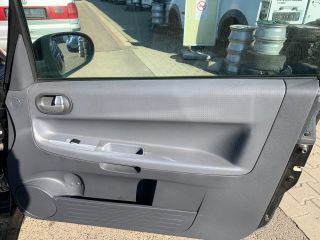 bontott MITSUBISHI COLT Padlószőnyeg