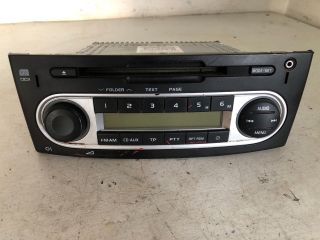 bontott MITSUBISHI COLT Rádió / CD