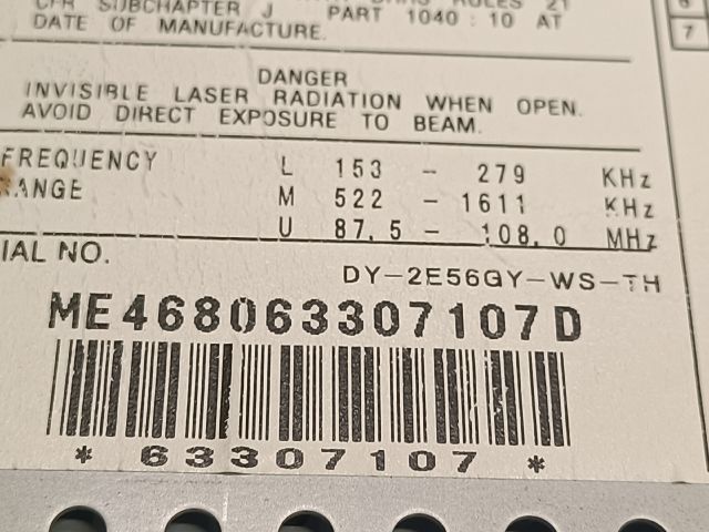 bontott MITSUBISHI COLT Rádió / CD