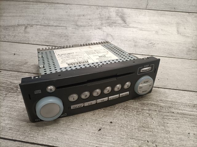 bontott MITSUBISHI COLT Rádió / CD