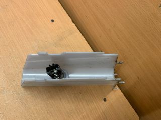 bontott MITSUBISHI COLT Szivargyújtó Aljzat