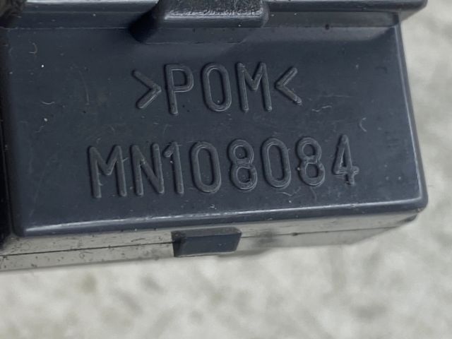 bontott MITSUBISHI COLT Tükör Kapcsoló