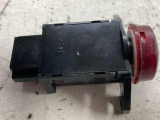 bontott MITSUBISHI COLT Vészvillogó Kapcsoló