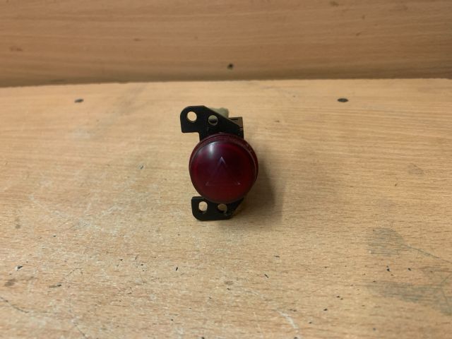 bontott MITSUBISHI COLT Vészvillogó Kapcsoló