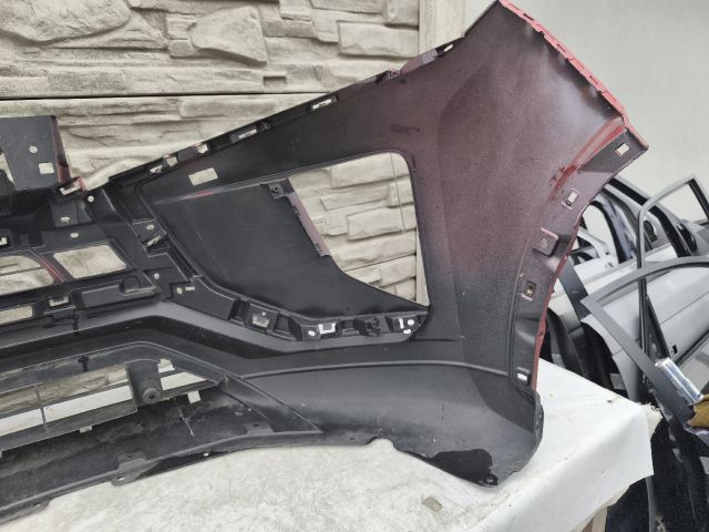 bontott MITSUBISHI ECLIPSE CROSS Első Lökhárító (Részeivel)