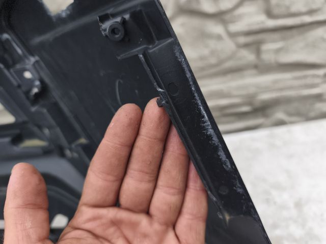 bontott MITSUBISHI ECLIPSE CROSS Első Lökhárító (Részeivel)