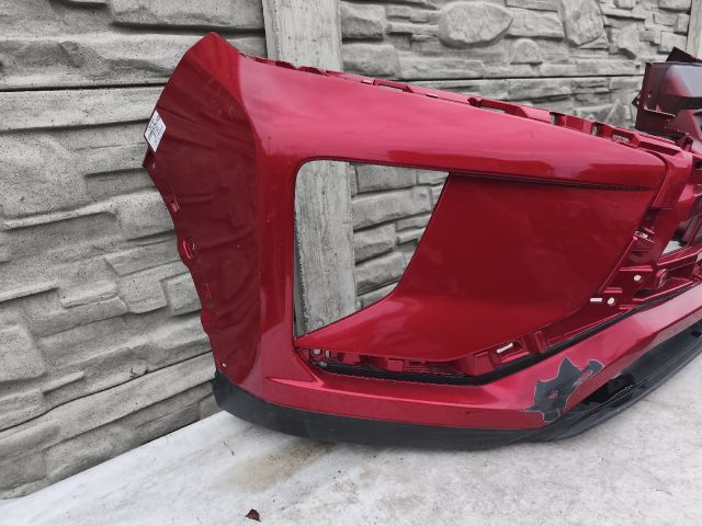 bontott MITSUBISHI ECLIPSE CROSS Első Lökhárító (Részeivel)