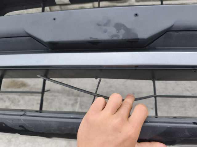 bontott MITSUBISHI ECLIPSE CROSS Első Lökhárító (Részeivel)