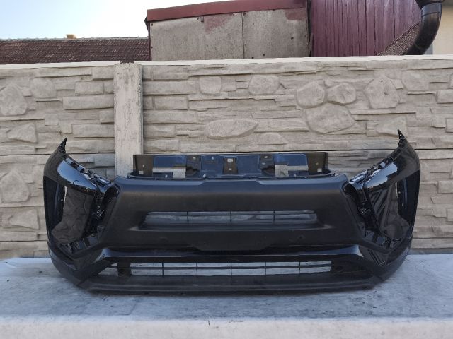 bontott MITSUBISHI ECLIPSE CROSS Első Lökhárító (Részeivel)