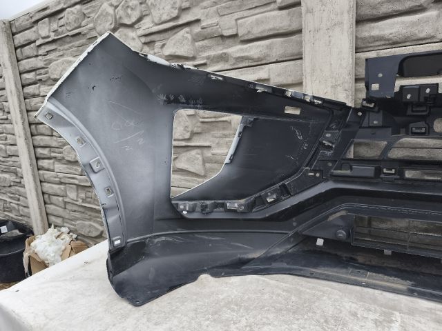 bontott MITSUBISHI ECLIPSE CROSS Első Lökhárító (Részeivel)