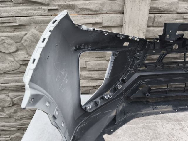 bontott MITSUBISHI ECLIPSE CROSS Első Lökhárító (Részeivel)