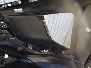 bontott MITSUBISHI ECLIPSE CROSS Első Lökhárító (Részeivel)