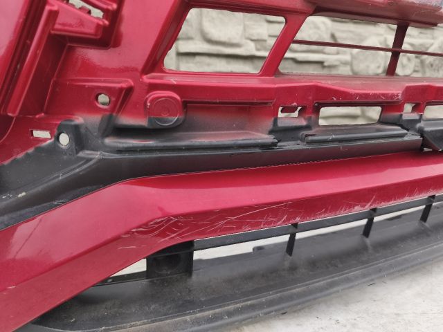 bontott MITSUBISHI ECLIPSE CROSS Első Lökhárító (Részeivel)