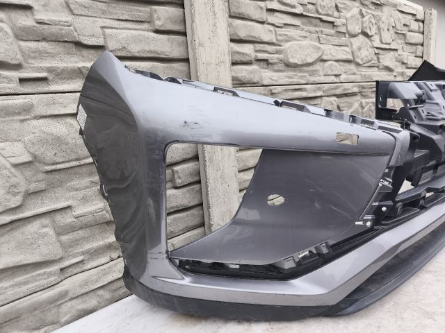 bontott MITSUBISHI ECLIPSE CROSS Első Lökhárító (Részeivel)