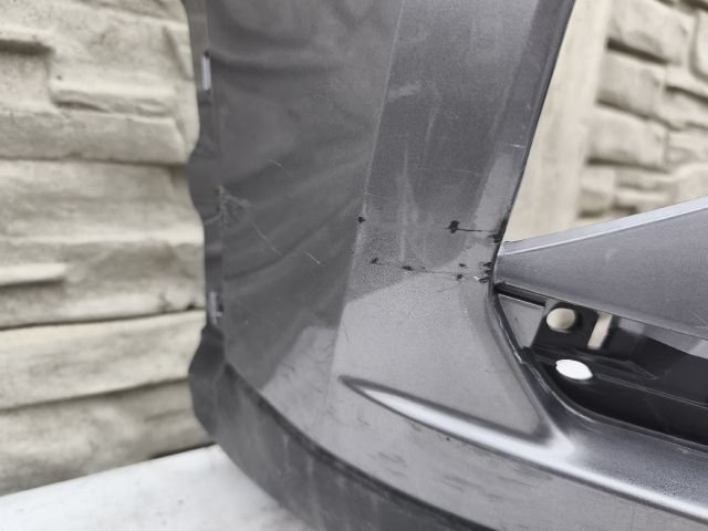 bontott MITSUBISHI ECLIPSE CROSS Első Lökhárító (Részeivel)