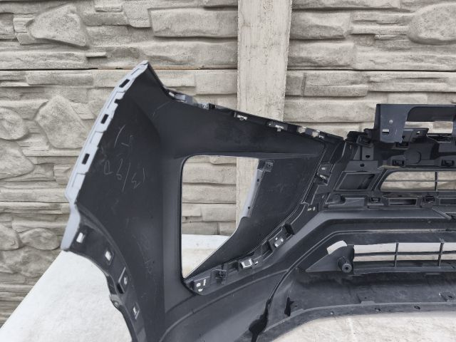 bontott MITSUBISHI ECLIPSE CROSS Első Lökhárító (Részeivel)