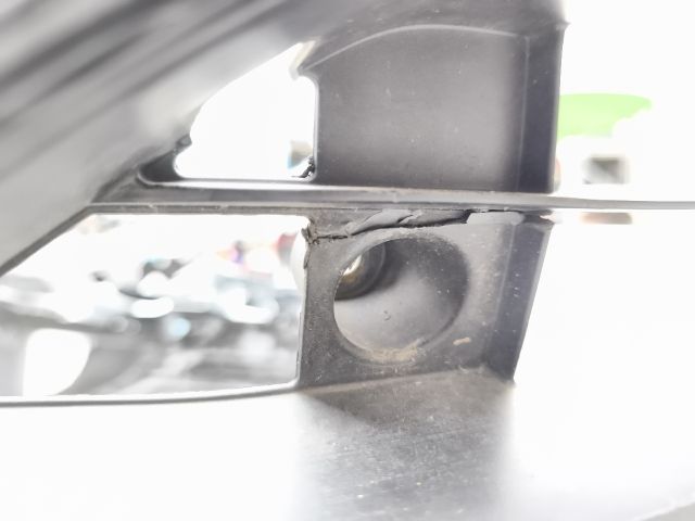 bontott MITSUBISHI ECLIPSE CROSS Első Lökhárító (Részeivel)