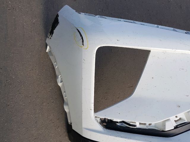 bontott MITSUBISHI ECLIPSE CROSS Első Lökhárító (Üresen)