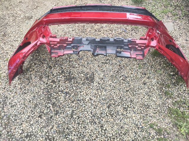 bontott MITSUBISHI ECLIPSE CROSS Első Lökhárító (Üresen)