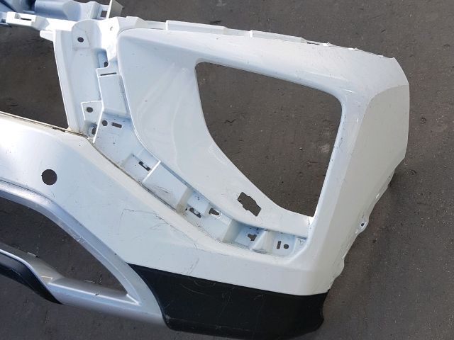 bontott MITSUBISHI ECLIPSE CROSS Első Lökhárító (Üresen)