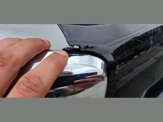 bontott MITSUBISHI ECLIPSE CROSS Első Lökhárító (Üresen)