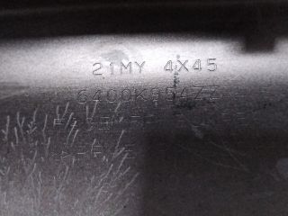 bontott MITSUBISHI ECLIPSE CROSS Első Lökhárító (Üresen)