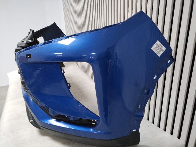 bontott MITSUBISHI ECLIPSE CROSS Első Lökhárító (Üresen)