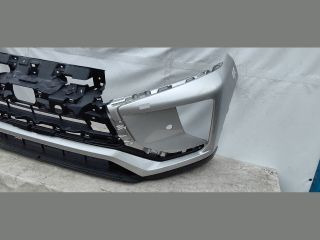 bontott MITSUBISHI ECLIPSE CROSS Első Lökhárító (Üresen)