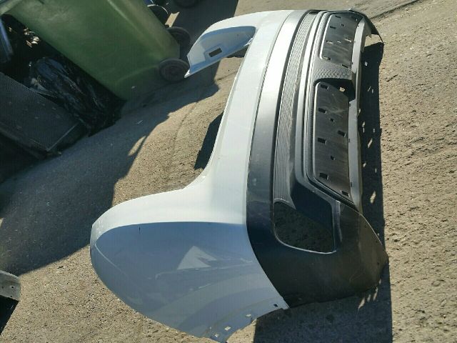 bontott MITSUBISHI ECLIPSE CROSS Hátsó Lökhárító (Üresen)