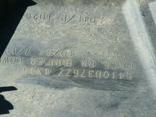 bontott MITSUBISHI ECLIPSE CROSS Hátsó Lökhárító (Üresen)