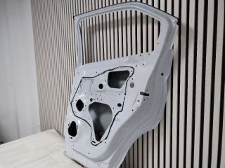 bontott MITSUBISHI ECLIPSE CROSS Jobb hátsó Ajtó (Üres lemez)