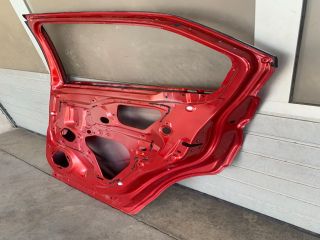 bontott MITSUBISHI ECLIPSE CROSS Jobb hátsó Ajtó (Üres lemez)