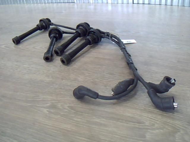 bontott MITSUBISHI GALANT Gyújtáselosztó és Gyertya Kábel