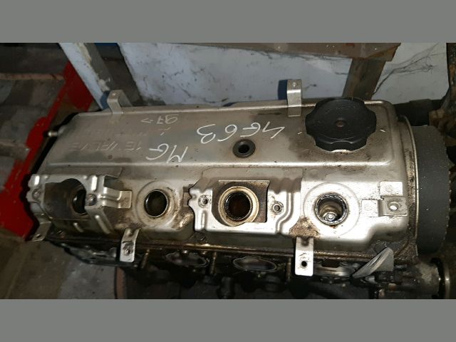 bontott MITSUBISHI GALANT Motor (Fűzött blokk hengerfejjel)