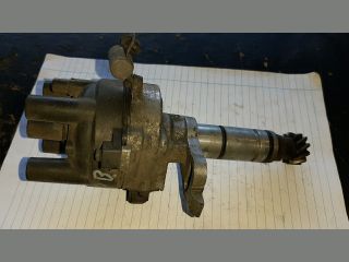 bontott MITSUBISHI GALANT Gyújtáselosztó