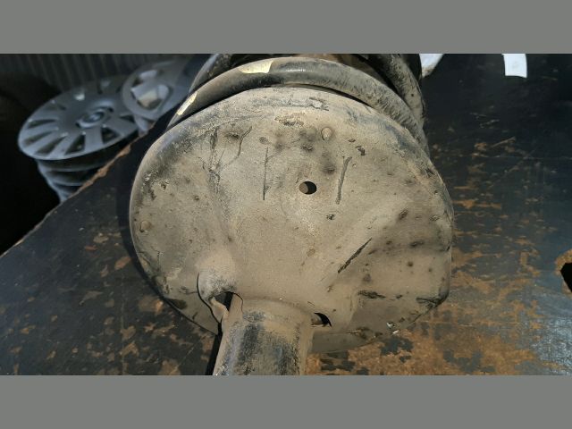 bontott MITSUBISHI GALANT Bal első Gólyaláb (Lengécsillapító, Rugó)