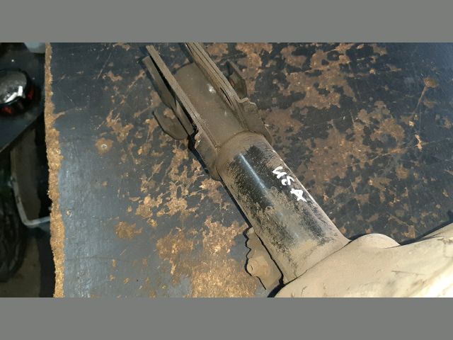 bontott MITSUBISHI GALANT Bal első Gólyaláb (Lengécsillapító, Rugó)