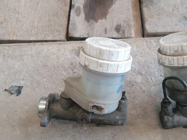 bontott MITSUBISHI GALANT Főfékhenger