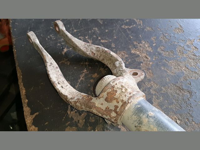 bontott MITSUBISHI GALANT Jobb első Gólyaláb (Lengécsillapító, Rugó)