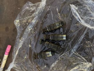 bontott MITSUBISHI GALANT Porlasztó Sor / Híd