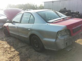 bontott MITSUBISHI GALANT Jobb hátsó Féknyereg Munkahengerrel